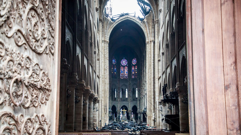 Incendie de Notre-Dame : début d'une enquête qui s'annonce complexe