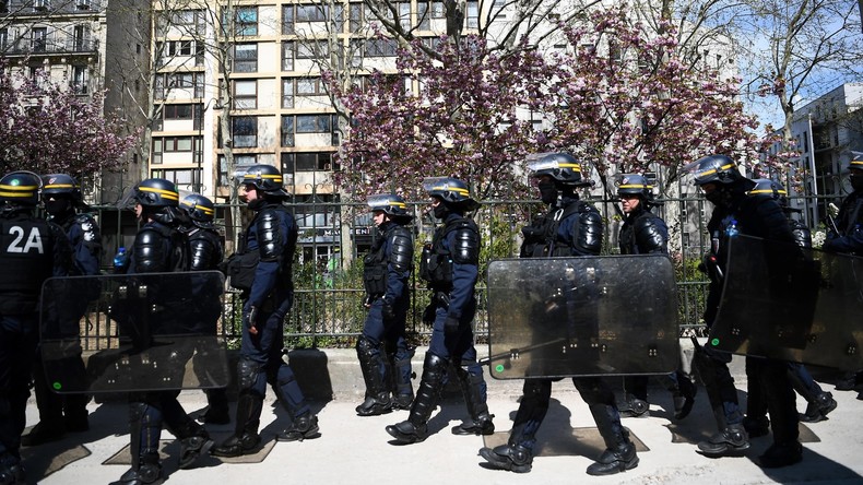 Burn-out ? La quasi totalité d'une compagnie de CRS en arrêt maladie dans l'ouest de la France