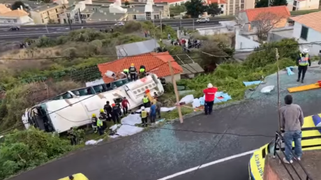 Portugal : l'accident d'un bus touristique à Madère fait 29 morts