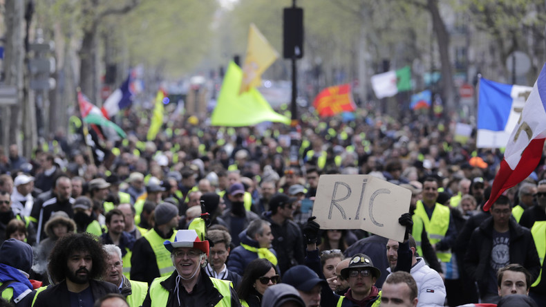 Acte 25 Après Le 1er Mai Des Rassemblements De Gilets