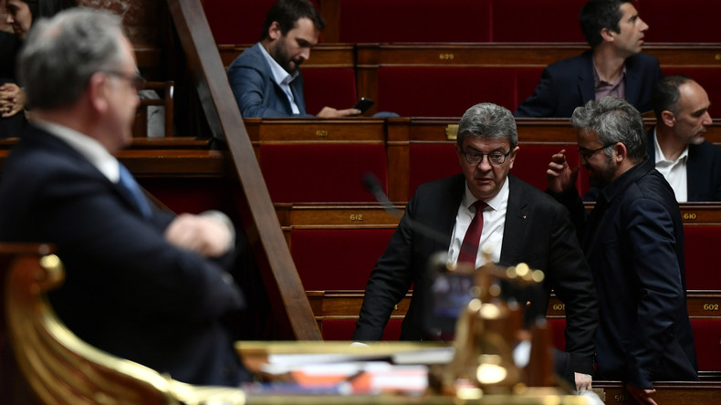 Après une réponse sur le Yémen d'une secrétaire d'Etat, communistes et insoumis quittent l’hémicycle