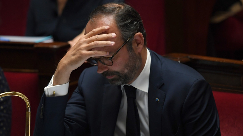 Panique ? Philippe veut tout faire pour restreindre au maximum le référendum d'initiative partagée