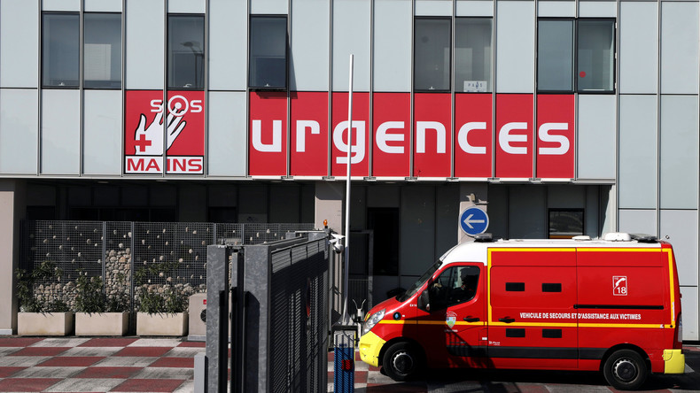 GrÃ¨ve symbolique de cinq minutes dans les services d'urgence des hÃ´pitaux publics partout en France