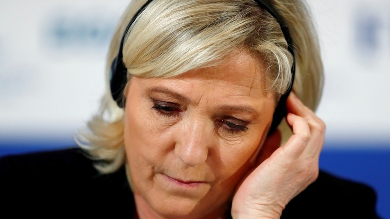 Marine Le Pen renvoyée en correctionnelle pour avoir posté des photos de Daesh sur Twitter
