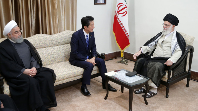 Shinzo Abe en Iran pour sauver les relations perso-américaines