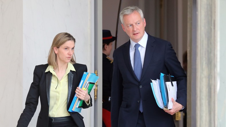 La secrétaire d'Etat à l'Economie est-elle au courant de la réforme des retraites ?
