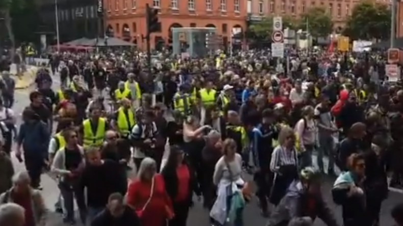 Gilets Jaunes Une Journée Tendue à Toulouse Images Rt