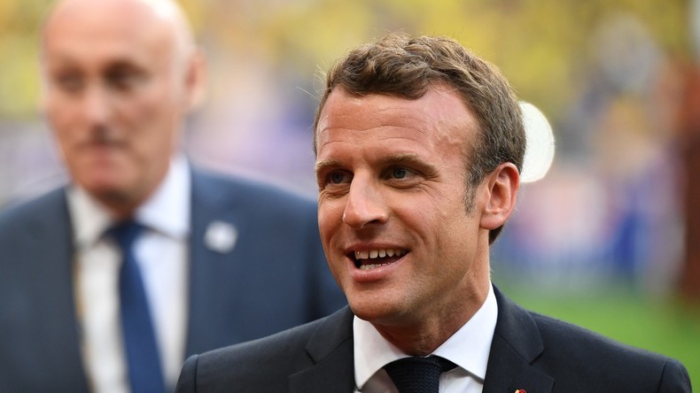 Emmanuel Macron hué au Stade de France lors de la finale du Top 14 (VIDEOS)
