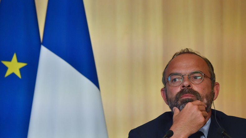 Un proche d'Edouard Philippe retourne en garde à vue après avoir frappé un policier