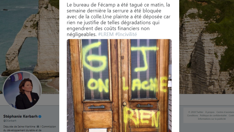 Une députée LREM porte plainte après la découverte d'un tag «GJ on lâche rien» sur sa permanence