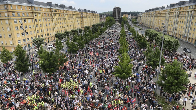 Les syndicats demandent à Bercy de forcer GE à respecter ses engagements et stopper son plan social