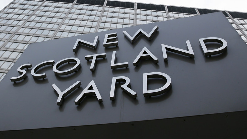 «Fuck the Police» et appel à libérer «Digga D» : le compte Twitter de Scotland Yard piraté