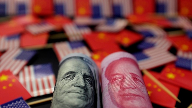 Le yuan chute face au dollar et entraîne les Bourses américaines avec lui