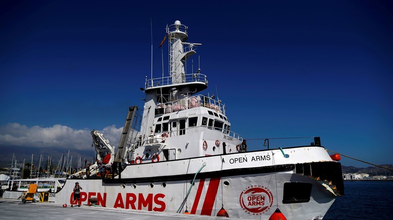 Italie : la justice suspend un décret de Salvini et permet au navire Open Arms d'approcher