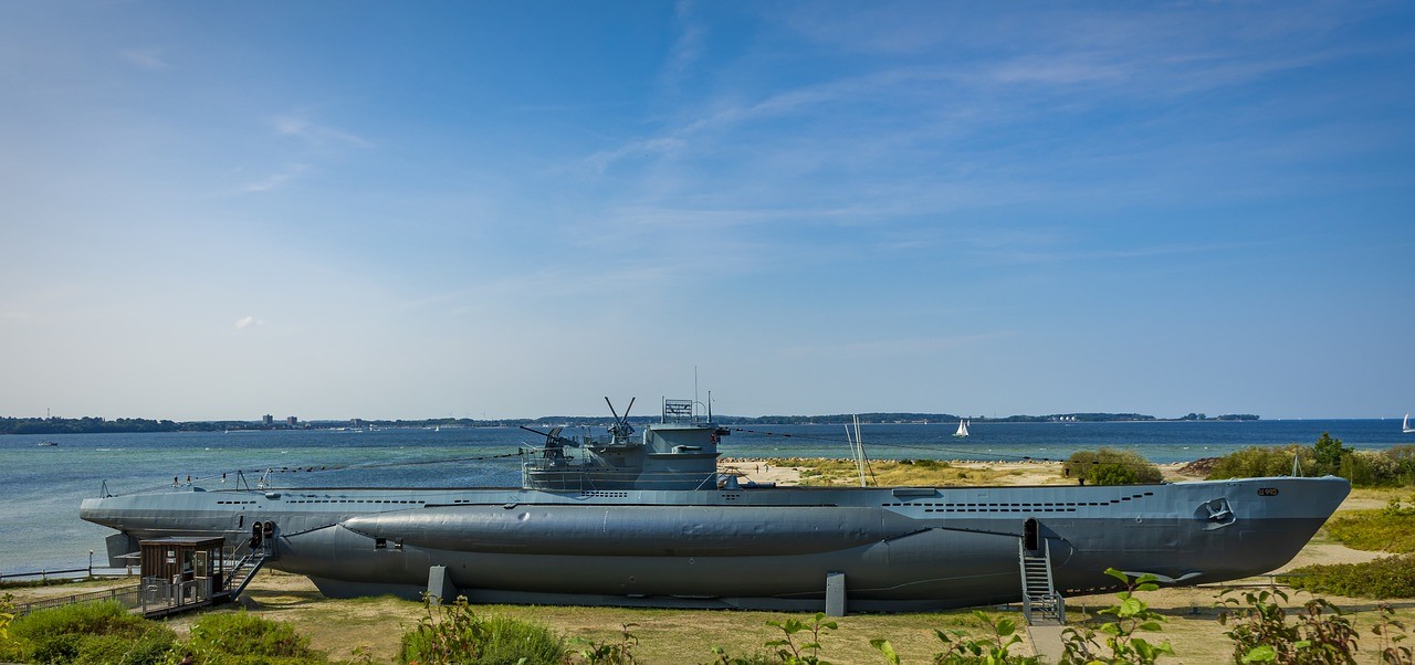 La BAC de Lorient a-t-elle utilisé un sous-marin allemand du IIIe Reich pour son logo ?