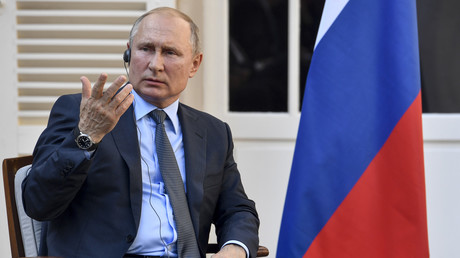 Vladimir Poutine au Fort de Brégançon.