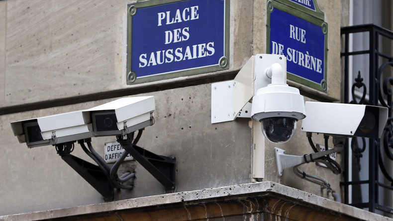 «Technopolice» : un collectif dénonce le recours aux technologies de surveillance en milieu urbain