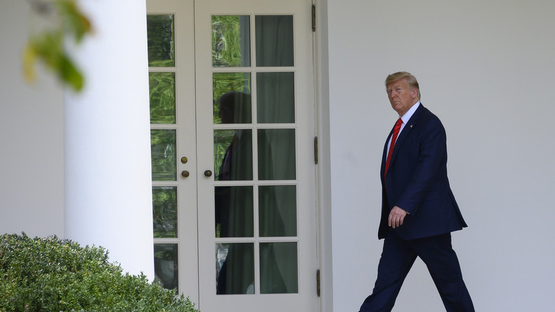 Guerre commerciale : Donald Trump envisage d'exclure des entreprises chinoises de Wall Street