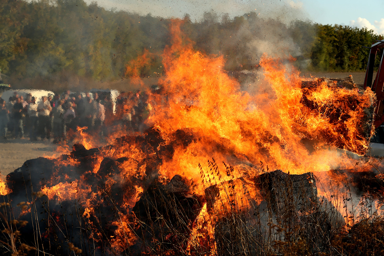 Manifestations d'agriculteurs: des «feux de la colère» pour dénoncer un «malaise dans la profession» 5d8b6c776f7ccc16592d6edf