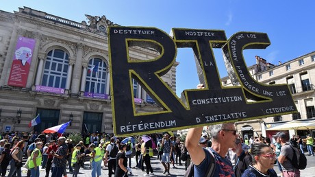 Les «mutilations des manifestants, marque indélébile du quinquennat Macron», selon Marine Le Pen 5d73abcd488c7b64778b4567