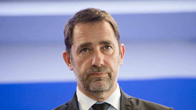 Tuerie à la préfecture de police de Paris : le hashtag #CastanerDemission gagne la droite