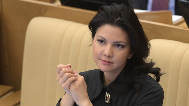Quand un agent du FBI interroge une députée russe et lui propose un rendez-vous «informel»