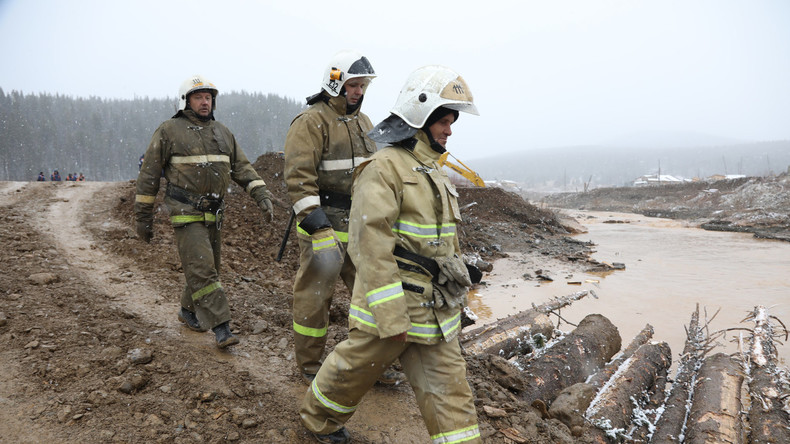 Arrestations en Russie après la rupture meurtrière d'un barrage en Sibérie