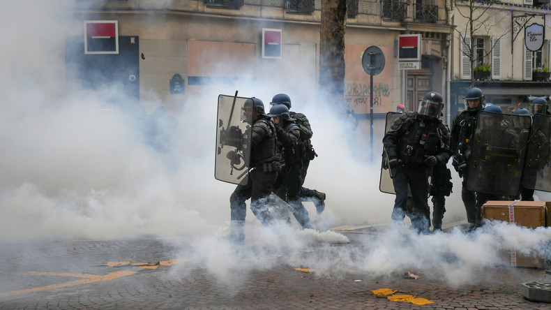 Le nombre de policiers et gendarmes blessés en mission en hausse en 2018