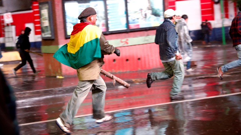 Chaos dans la capitale bolivienne après le «coup d'Etat» dénoncé par Evo Morales