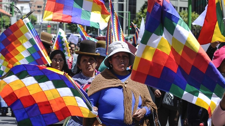Les Boliviens pro-Morales dans la rue pour demander le départ de la présidente par intérim