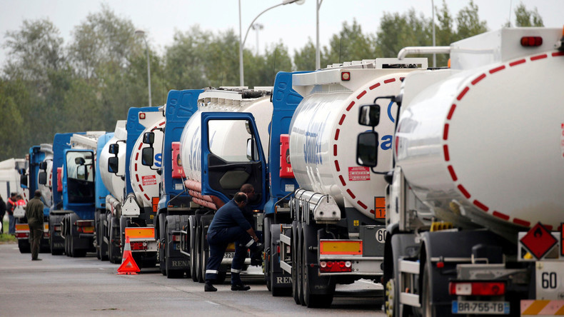 Prix du carburant des engins de chantier : des agents BTP bloquent des dépôts pétroliers