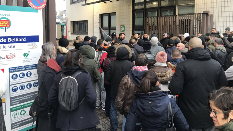 Grève contre la réforme des retraites : des agents de la RATP mobilisés à Paris