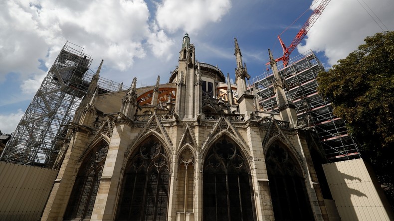 Pas de messe de Noël à Notre-Dame, une première depuis 1803