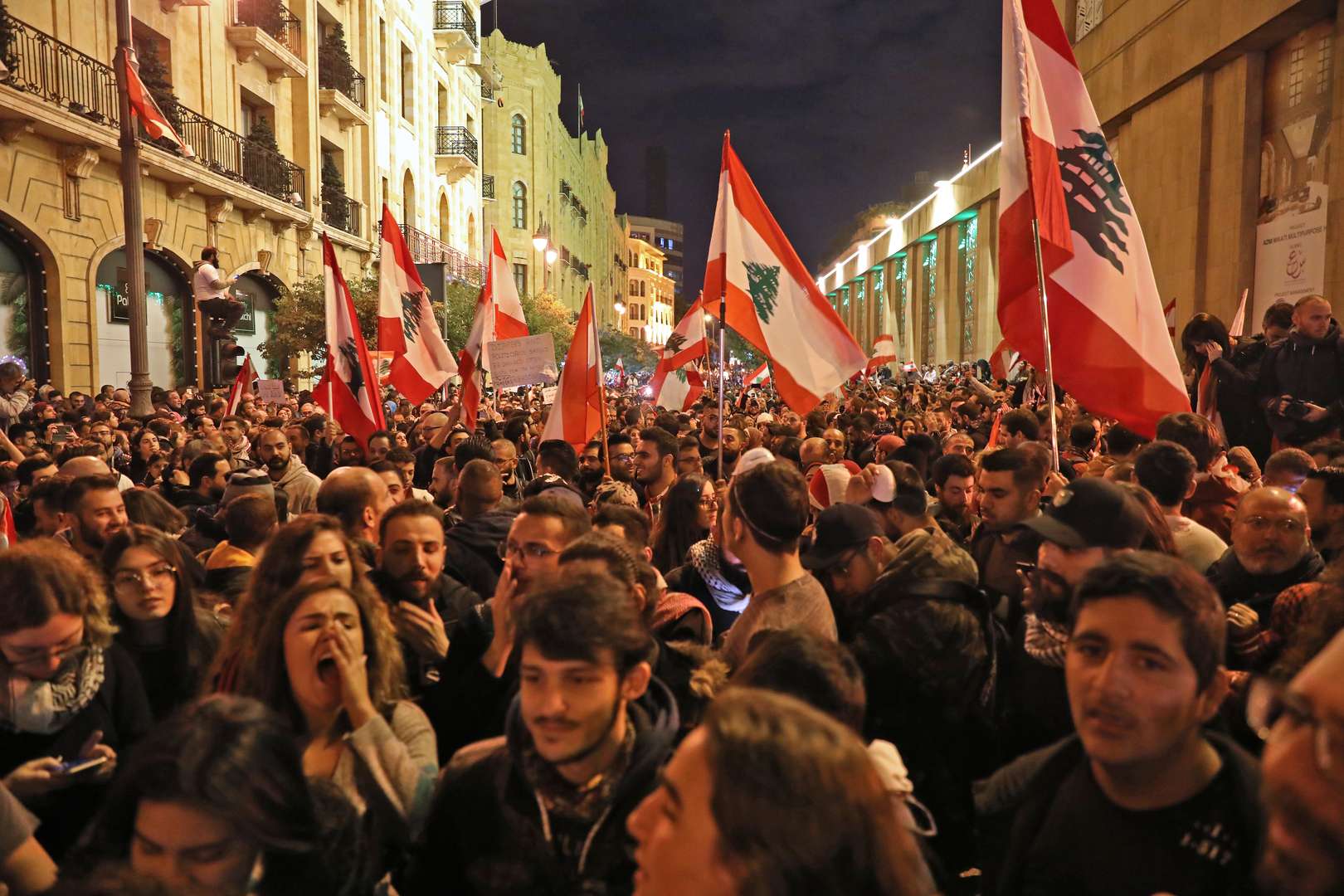 Ливан население. Ливан жители. Ливан революция. Митинг в Ливане.