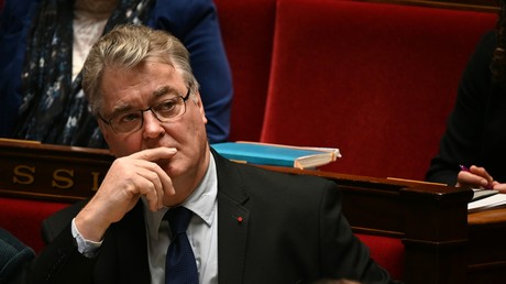 Dans la tourmente, Jean-Paul Delevoye dit avoir pensé à démissionner