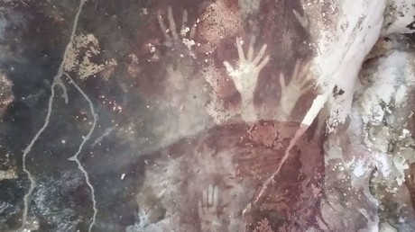 Indonésie : les plus anciennes peintures rupestres découvertes ?