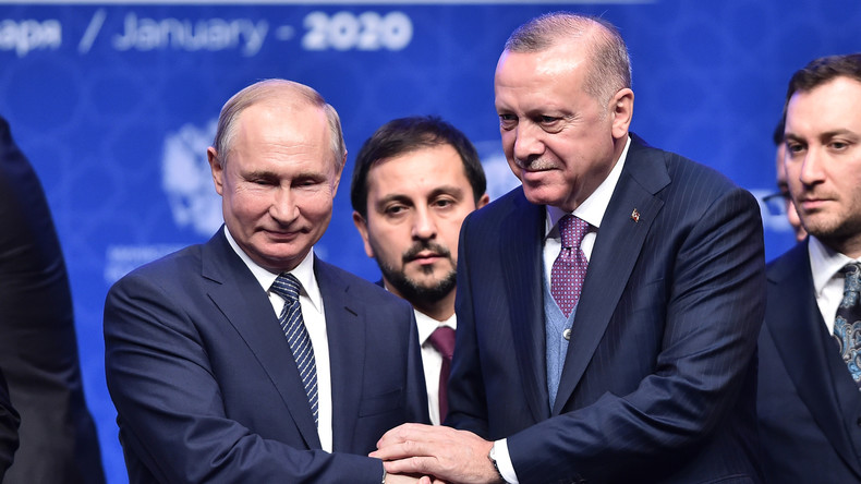 Erdogan et Poutine inaugurent un gazoduc alimentant la Turquie et l'Europe en gaz russe
