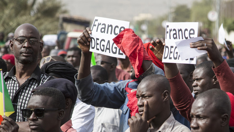 «France dégage» : rassemblement au Mali contre la présence française (VIDEO)