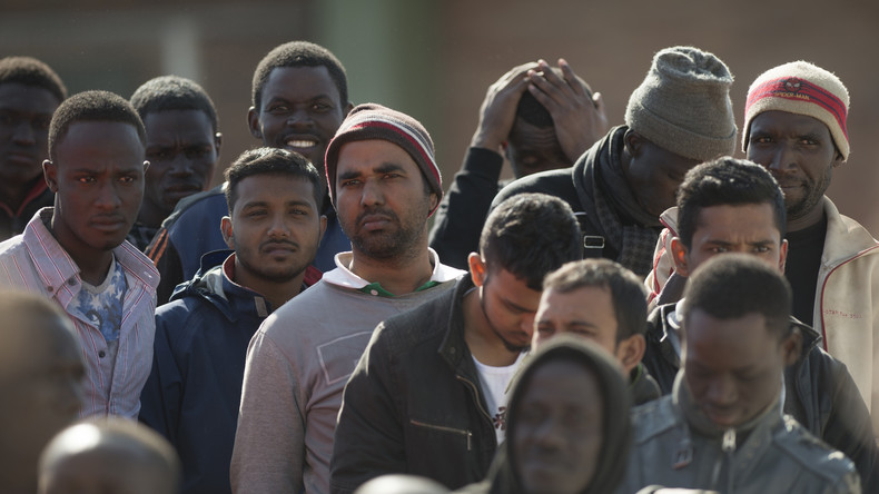 L'Espagne aura besoin de «millions et de millions de migrants» selon le ministre des Migrations