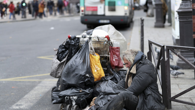 En France, sept milliardaires possèdent autant que les 30% les plus pauvres, selon Oxfam