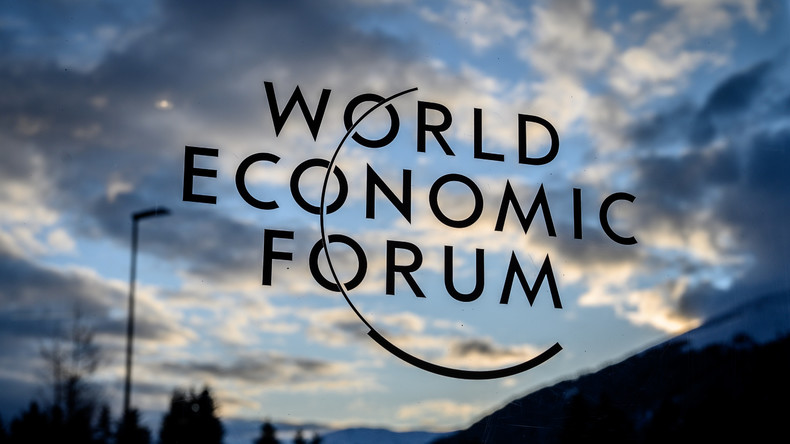 A Davos, la France s'associe à BlackRock pour investir dans le capitalisme vert