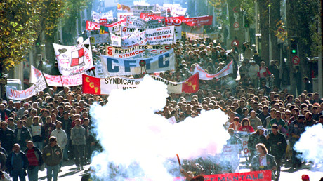 L'ensemble des syndicats étaient dans la rue lors des mobilisations de 1995.