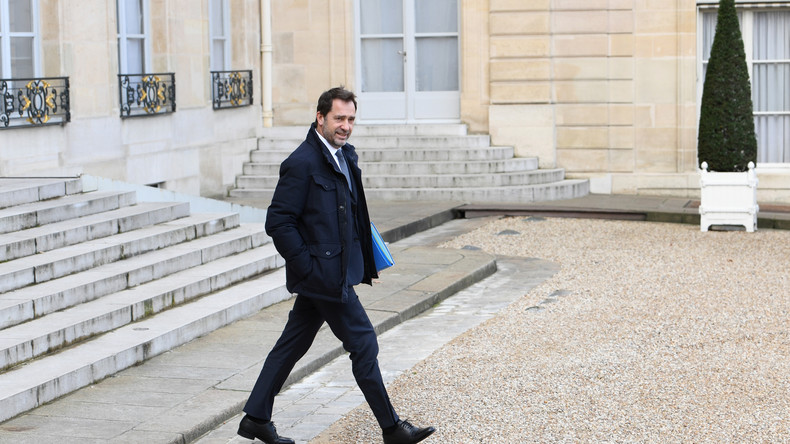 Castaner saisit la justice après un tweet de l'ex-élue LREM Agnès Cerighelli sur Rachida Dati