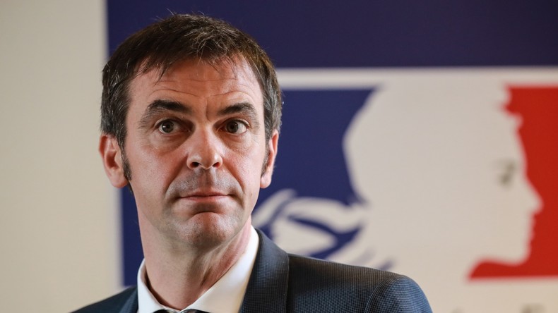Coronavirus : en France, de nouveaux hôpitaux «activés» mais pas de fermeture de frontière