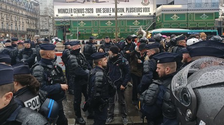 Jérôme Rodrigues a été encerclé par les forces de l'ordre le 8 février.