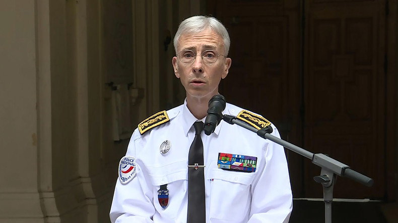 Suspendu pour soupçons de radicalisation après l'attentat de la préfecture, un policier réintégré