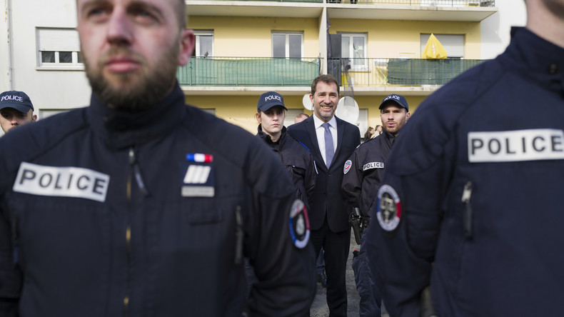 Armes du maintien de l'ordre : l'ONG chrétienne ACAT relance la polémique sur les LBD et grenades