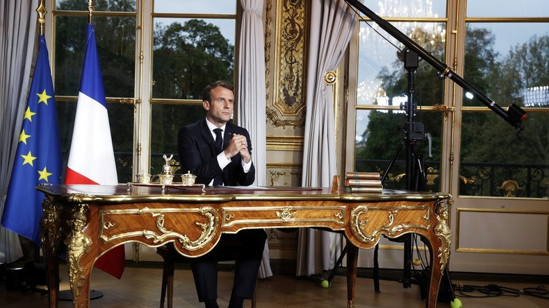 Ecoles fermées, maintien des municipales... Les annonces de Macron pour faire face au coronavirus