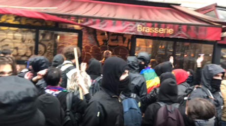 Journée des droits des femmes : des militantes anti-immigration agressées par des «antifas» à Paris
