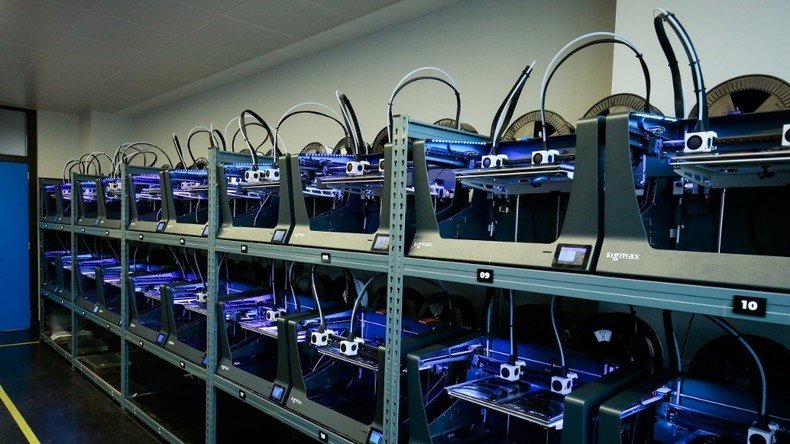 Une entreprise d'imprimantes 3D reconvertie pour produire des visières de protection